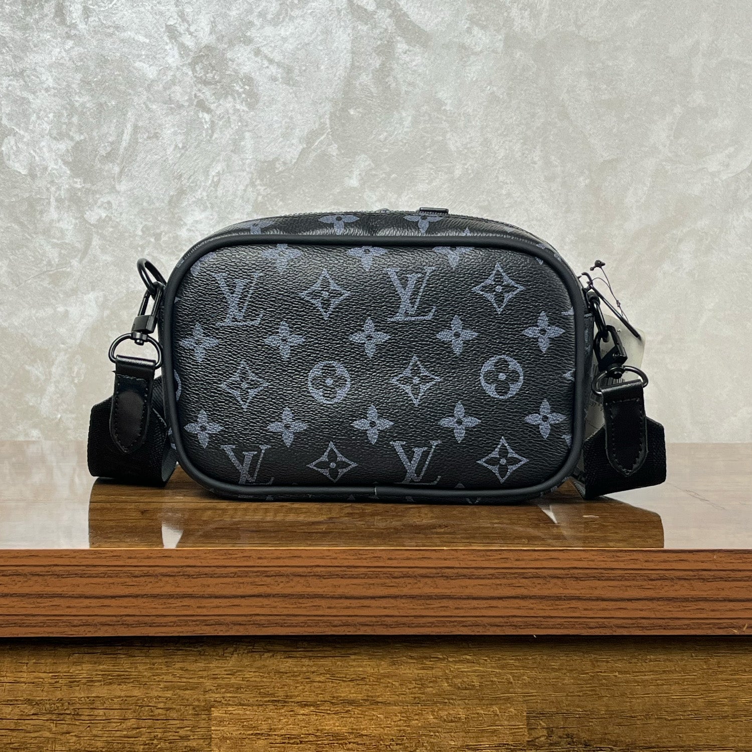 LV Crossbody Sacoche – Monogram Bleu Nuit