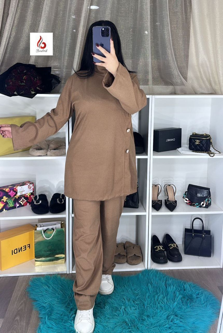 طقم أونصومبل شتوي أنيق بالصدف