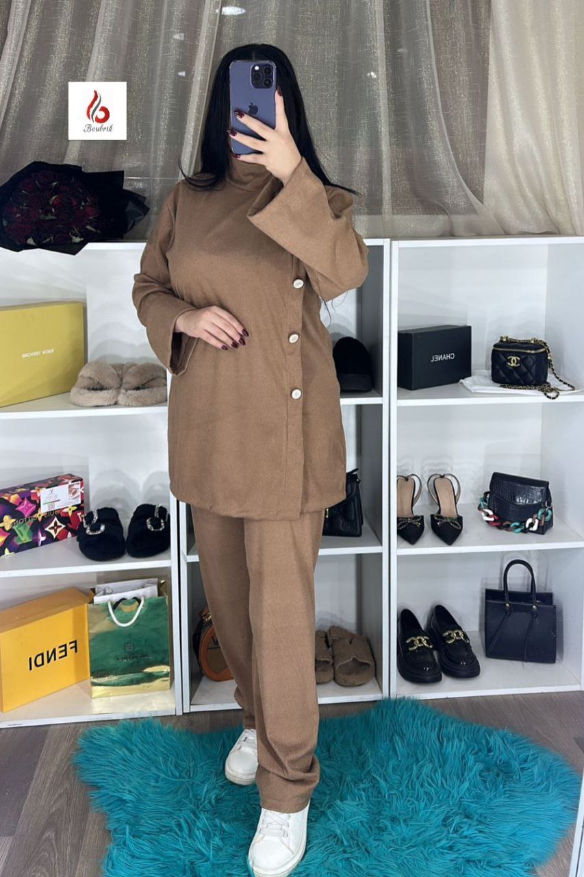 طقم أونصومبل شتوي أنيق بالصدف