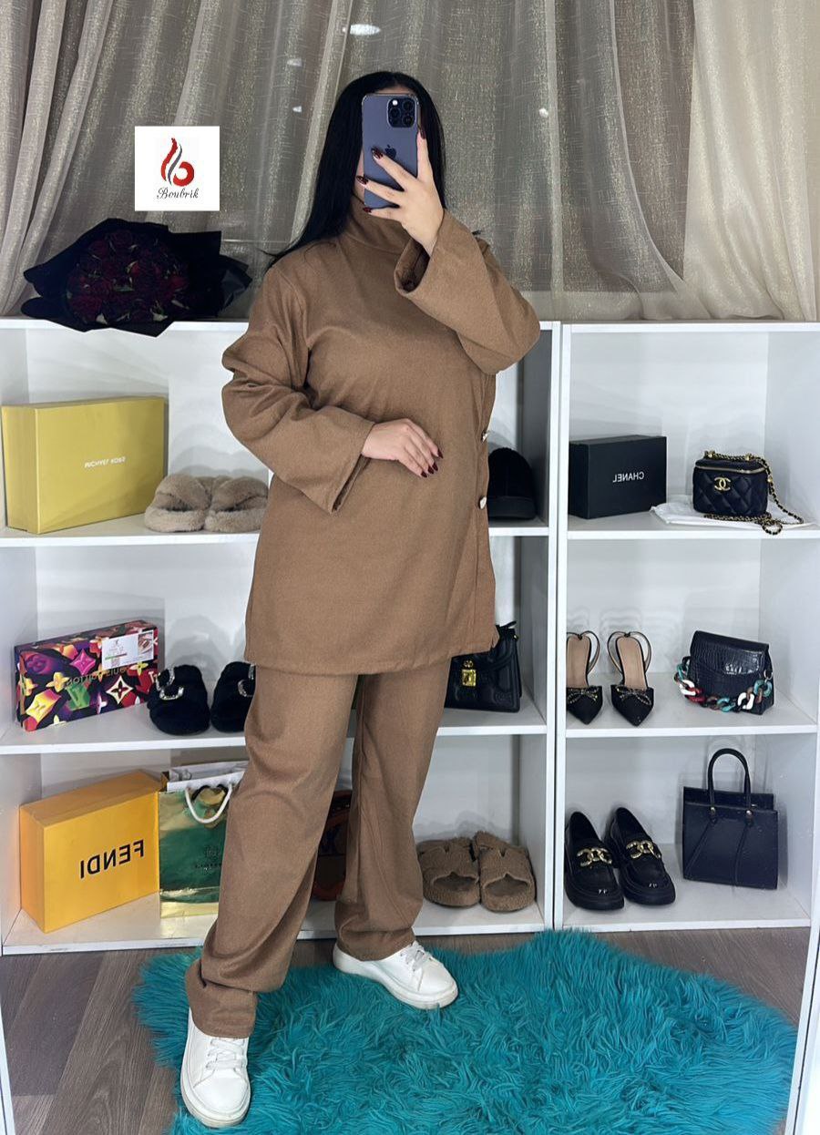 طقم أونصومبل شتوي أنيق بالصدف